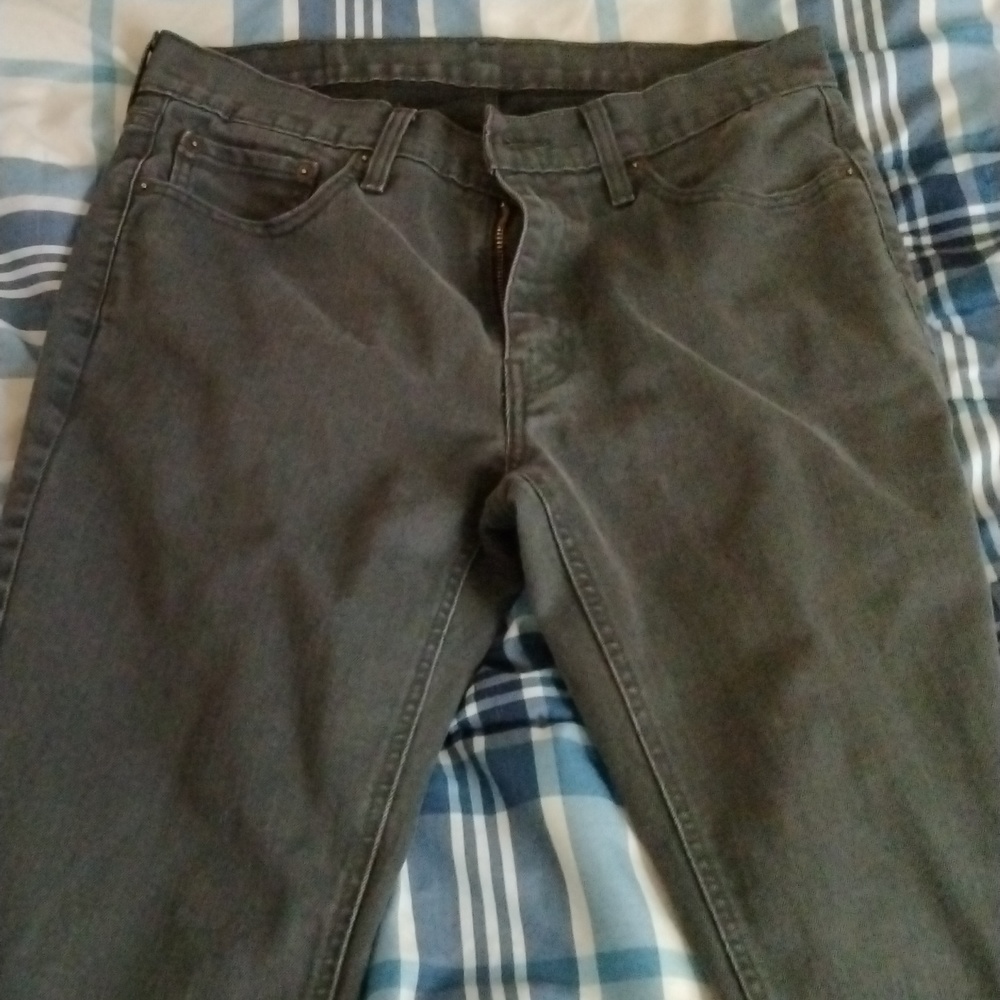 Levi's Dark Grey Men's Jeans Size 33x32